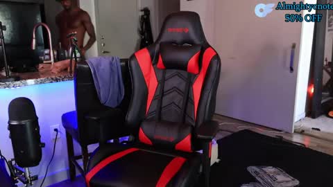 Almightycnote online show from April 2026 08:57:01 PM