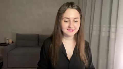 Anna online show from November 2025 07:46:02 PM