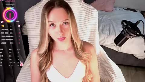 Lia online show from March 2026 02:50:02 AM