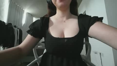 Snapshot of aloha_catita chatting on February 2025 04:24:02 PM Aloha Catita online show from February 2025 04:24:02 PM