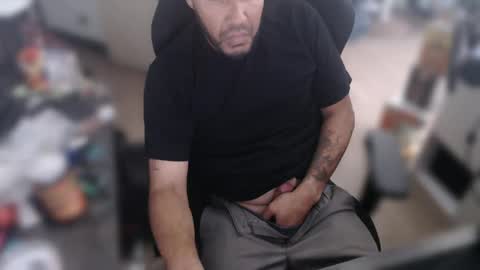 Snapshot of aloha_king chatting on December 2024 08:25:02 PM simplyfaded online show from December 2024 08:25:02 PM