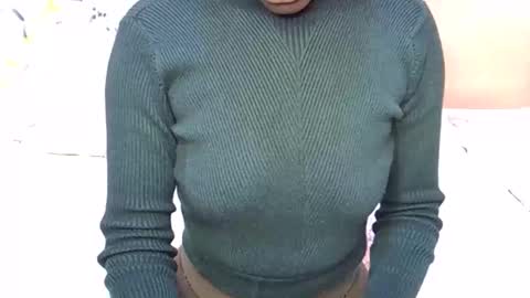 alorapavo online show from April 2026 10:13:02 PM