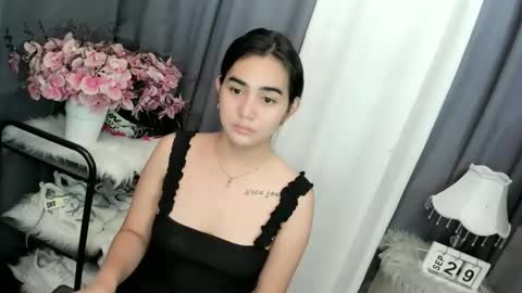 alovelydollnica online show from September 2025 01:11:01 AM