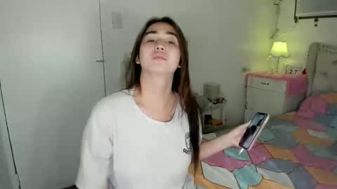 Snapshot of alovelydollnica chatting on May 2026 12:46:02 PM alovelydollnica online show from May 2026 12:46:02 PM