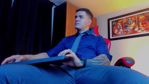 alpha_dominus_ online show from February 2026 04:22:01 AM