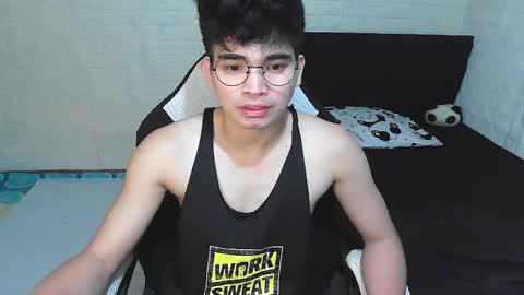 Angelo online show from October 2025 03:45:02 PM