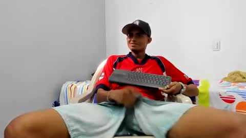 alpha smit online show from January 2025 07:31:01 PM