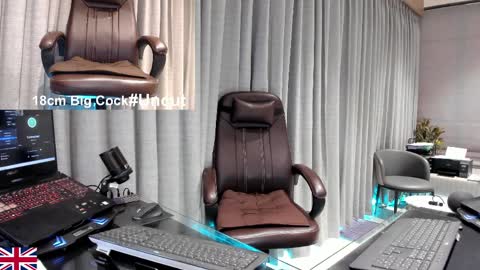 alpha_uk_boss online show from April 2026 11:40:01 AM