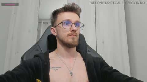 Snapshot of alphaboyfun chatting on January 2025 06:22:02 AM Andi online show from January 2025 06:22:02 AM