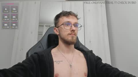 Snapshot of alphaboyfun chatting on January 2025 03:29:02 AM Andi online show from January 2025 03:29:02 AM