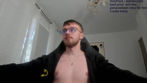 Snapshot of alphaboyfun chatting on September 2025 08:16:01 AM Andi online show from September 2025 08:16:01 AM