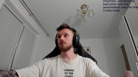 Snapshot of alphaboyfun chatting on October 2025 04:58:02 PM Andi online show from October 2025 04:58:02 PM