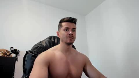 Snapshot of alphagodleatherking92 chatting on March 2026 08:31:01 AM LeatherMaster online show from March 2026 08:31:01 AM