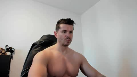 Snapshot of alphagodleatherking92 chatting on April 2026 08:10:01 AM LeatherMaster online show from April 2026 08:10:01 AM