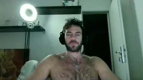 alphah_hunk online show from November 2025 08:57:01 PM