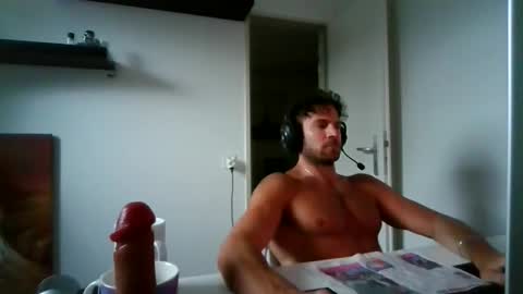 alphah_hunk online show from May 2026 06:27:01 PM