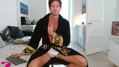 Snapshot of alphahung23 chatting on November 2025 07:52:01 AM alphahung23 online show from November 2025 07:52:01 AM