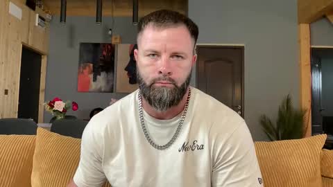 Jhonny online show from June 2026 06:52:02 AM