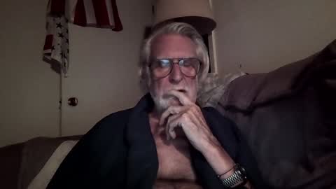 AlphaUniform online show from January 2025 11:08:01 PM