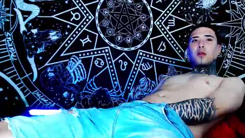 Snapshot of alptraum_boy chatting on November 2025 07:03:01 PM alptraum_boy online show from November 2025 07:03:01 PM