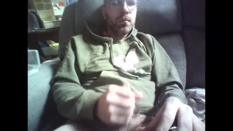 Snapshot of alrichough4 chatting on February 2025 05:07:02 PM Alric online show from February 2025 05:07:02 PM