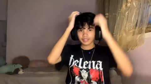 alt_femboy online show from July 2026 10:01:01 AM
