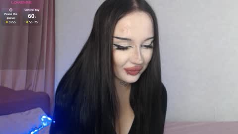 Snapshot of alter3566 chatting on October 2025 07:25:02 PM Alter online show from October 2025 07:25:02 PM