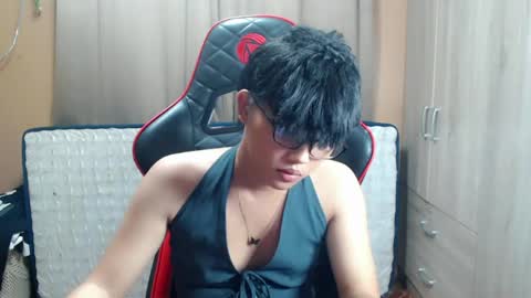 Snapshot of althea_ii chatting on May 2026 06:09:01 PM Althea online show from May 2026 06:09:01 PM