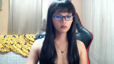 Snapshot of althea_ii chatting on June 2026 04:20:02 PM Althea online show from June 2026 04:20:02 PM