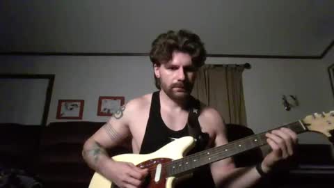 J online show from November 2025 04:33:02 AM