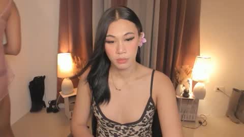 alwina_williams online show from April 2026 10:23:02 PM