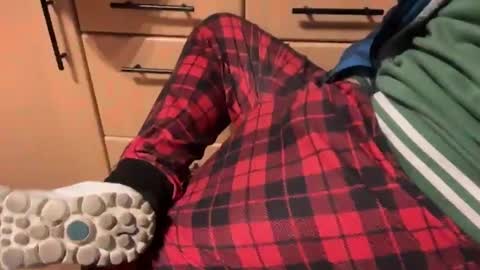 Snapshot of alwshrny23 chatting on February 2025 03:39:02 AM alwshrny23 online show from February 2025 03:39:02 AM