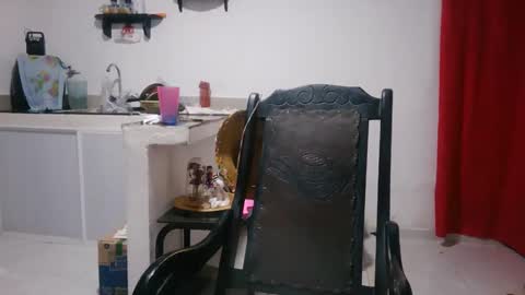 analia online show from November 2025 03:28:01 AM