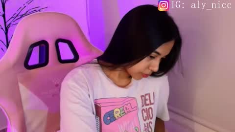 Snapshot of aly_nicc chatting on January 2026 12:57:01 AM Aly online show from January 2026 12:57:01 AM