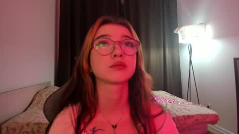 Anna online show from January 2025 10:26:01 PM