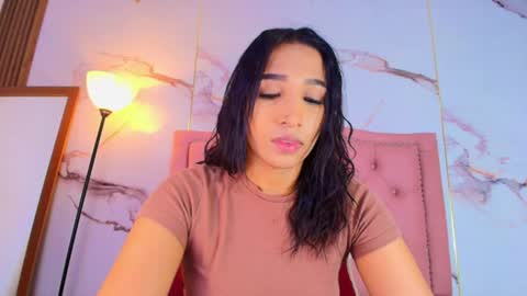 Snapshot of alyathompson chatting on June 2026 03:59:02 AM Alya online show from June 2026 03:59:02 AM