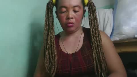 alypierette online show from March 2026 06:44:02 PM