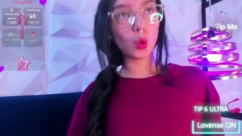 sopie online show from December 2024 02:13:02 PM