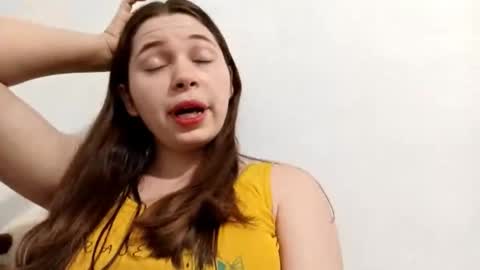 Snapshot of alysaadley chatting on December 2025 11:26:02 AM Zara online show from December 2025 11:26:02 AM