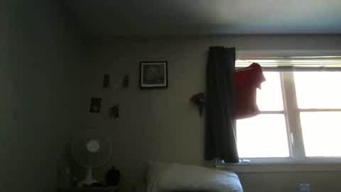 Snapshot of alyssa6960545 chatting on September 2025 03:06:01 PM Lily online show from September 2025 03:06:01 PM