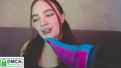 Alyssa online show from December 2024 09:44:01 AM