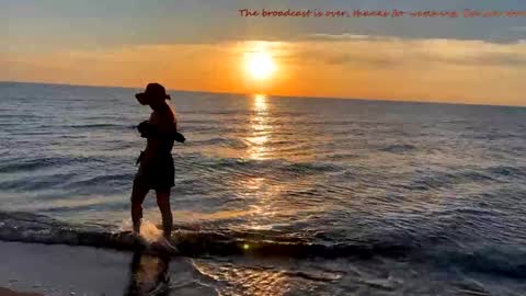 Aly online show from September 2025 12:32:01 AM