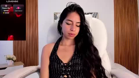 Snapshot of alyssabeauty_ chatting on July 2026 07:10:02 PM alyssabeauty_ online show from July 2026 07:10:02 PM