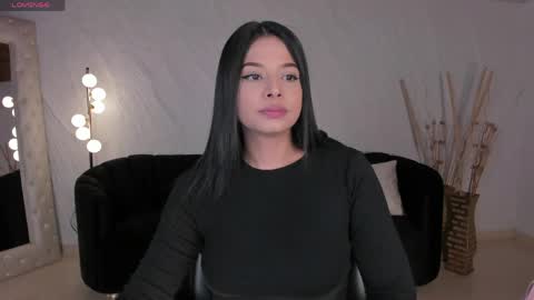 Snapshot of alyssadean_ chatting on May 2026 11:17:02 AM Aly online show from May 2026 11:17:02 AM