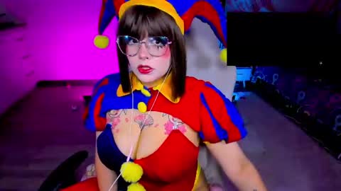 Snapshot of alyssaromanova chatting on June 2026 02:47:02 AM . Monday to Saturday at 10pm and 6am Colombia time online show from June 2026 02:47:02 AM