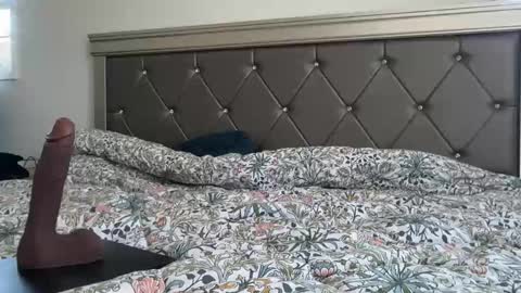 Alyssa Withers online show from April 2026 07:07:02 PM