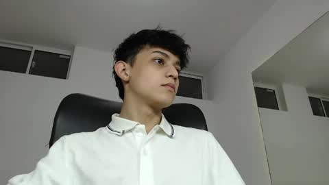 alyxen online show from March 2026 07:58:01 PM