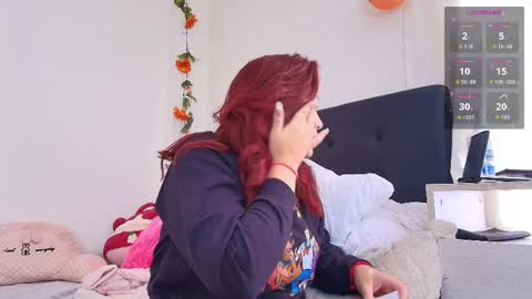 Isabella online show from November 2025 06:43:01 PM