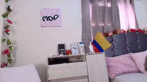 Isabella online show from July 2026 06:25:02 PM