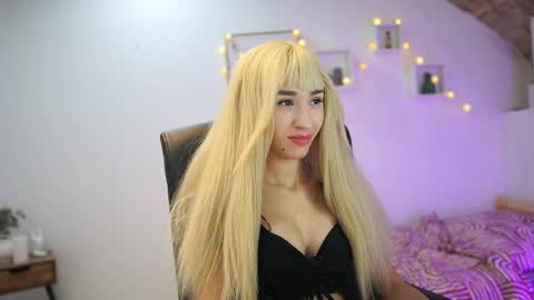 Snapshot of amai__liu chatting on October 2025 05:57:01 PM Amai Liu online show from October 2025 05:57:01 PM